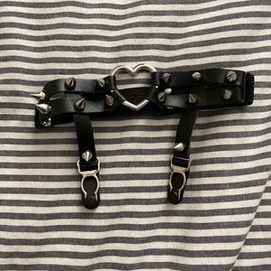 Heart Spike Garter